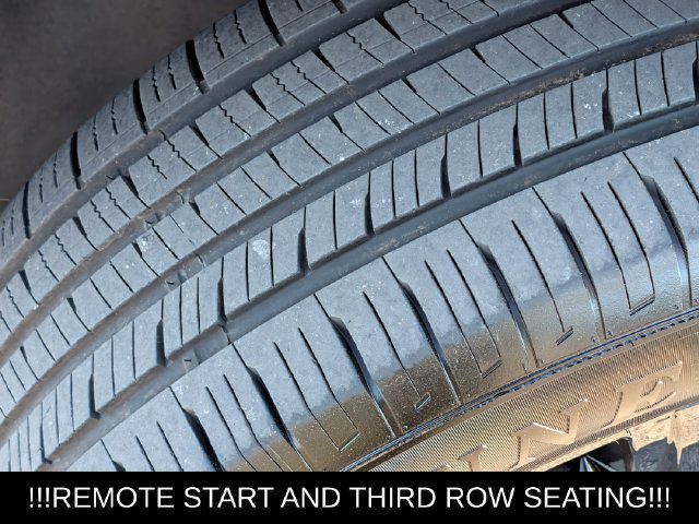 Used 2023 Chevrolet Traverse LT FWD image 11