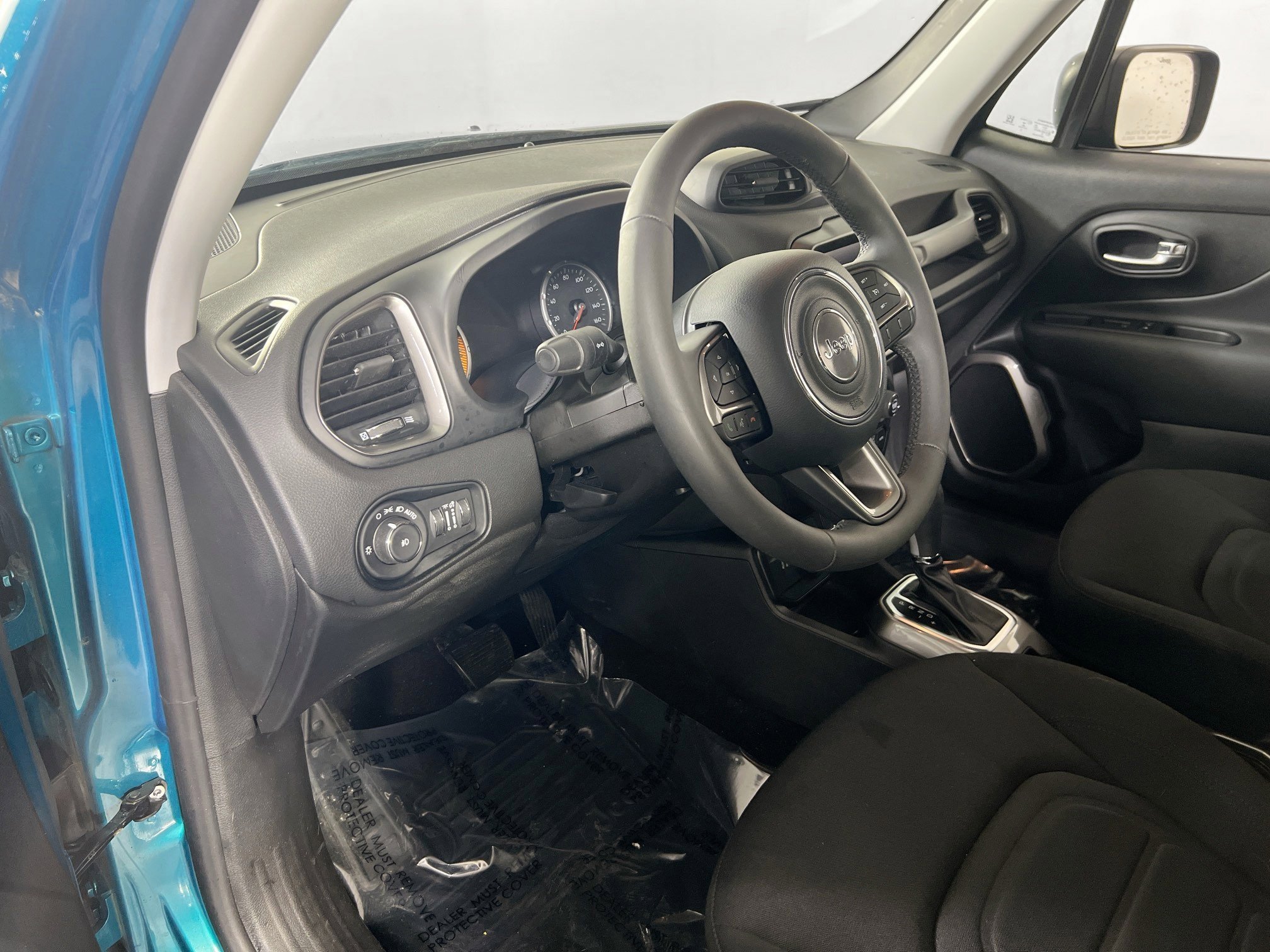 Used 2022 Jeep Renegade Latitude image 9