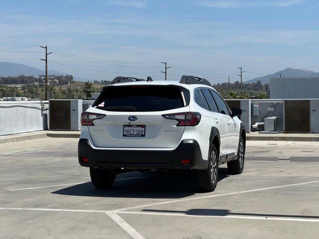 Certified 2025 Subaru Outback Premium AWD/4WD image 32