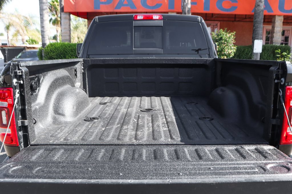 Used 2023 RAM 2500 Laramie AWD/4WD image 8