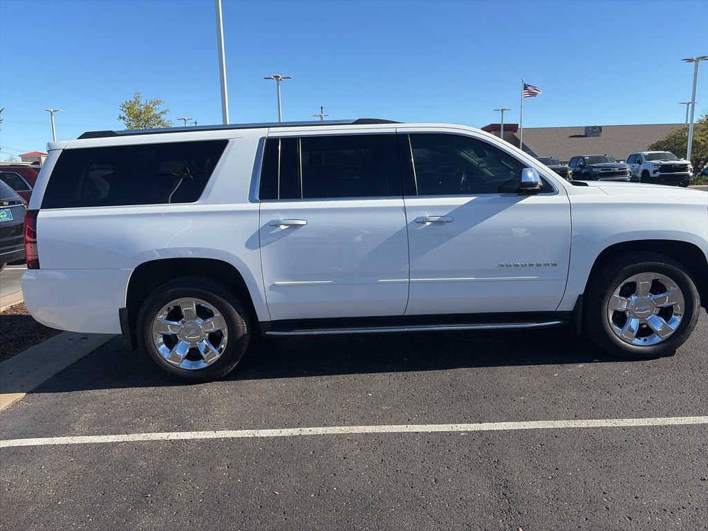 Used 2018 Chevrolet Suburban Premier AWD/4WD image 11