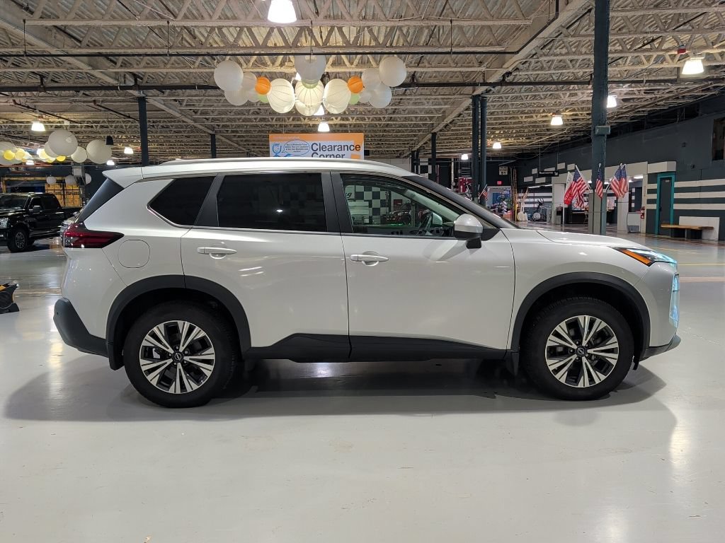 Used 2023 Nissan Rogue SV w/ SV Premium B Package AWD/4WD image 7