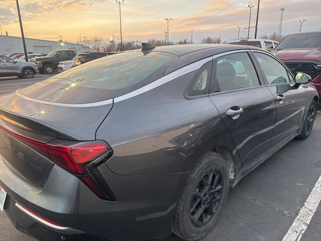 Used 2025 Kia K5 LXS image 3