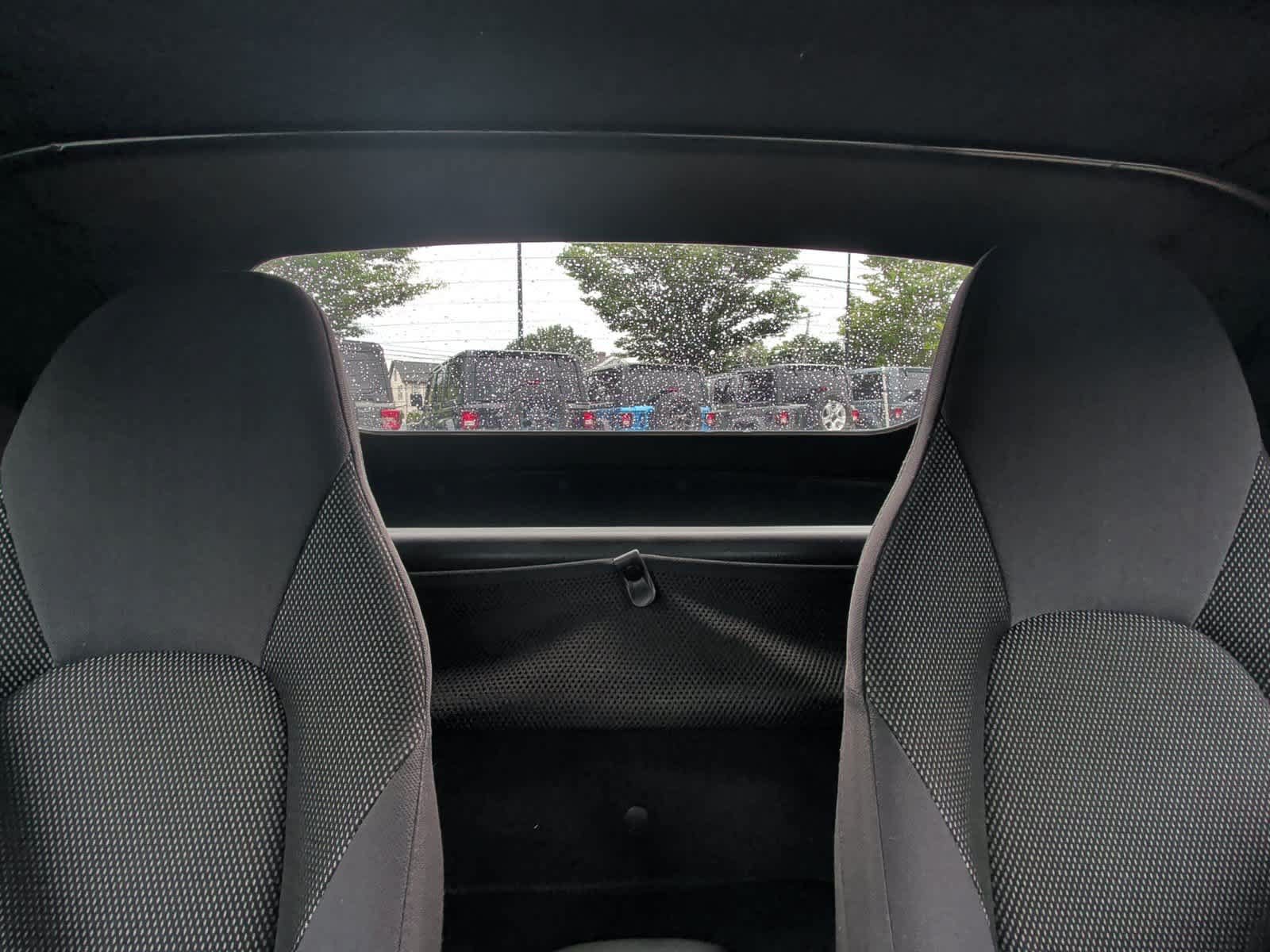Used 2001 MAZDA MX-5 Miata RWD image 27
