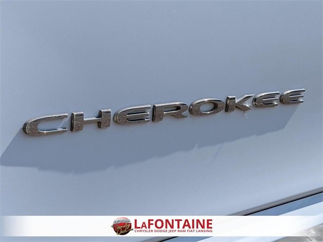 Used 2018 Jeep Cherokee Overland image 9