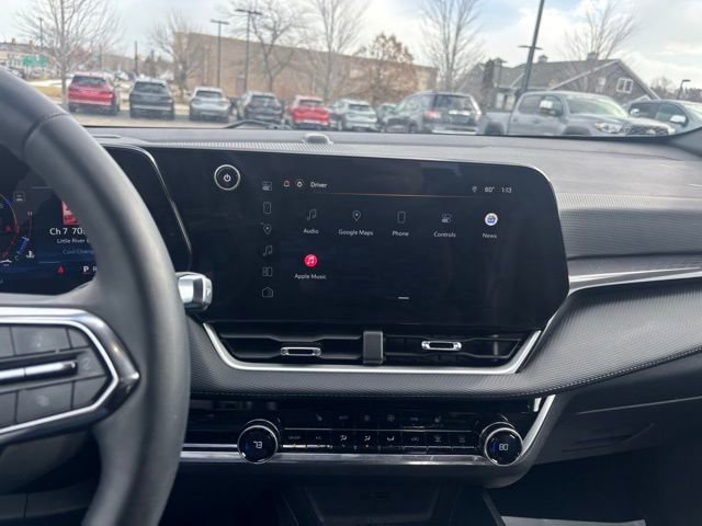 Used 2026 Chevrolet Equinox LT w/ Convenience Package II image 11