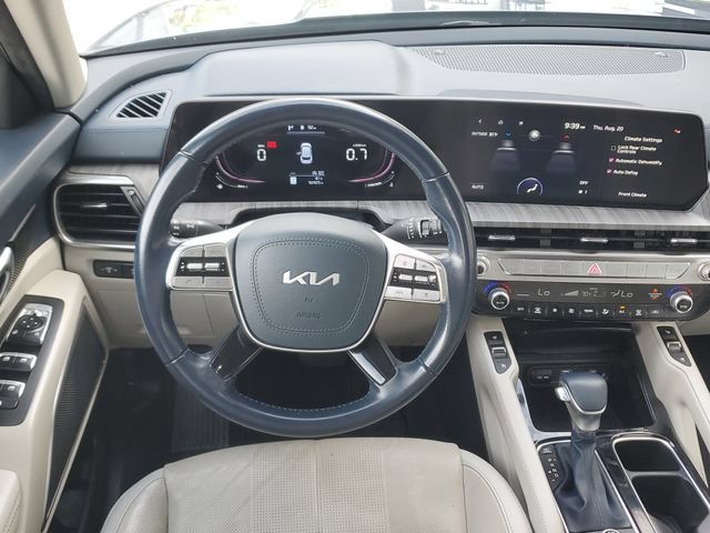 Used 2024 Kia Telluride EX w/ EX Captain's Chair Package FWD image 14