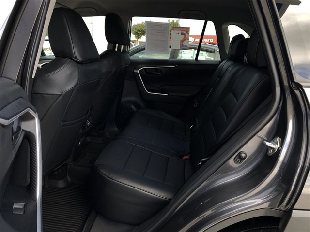 Used 2022 Toyota RAV4 LE image 34