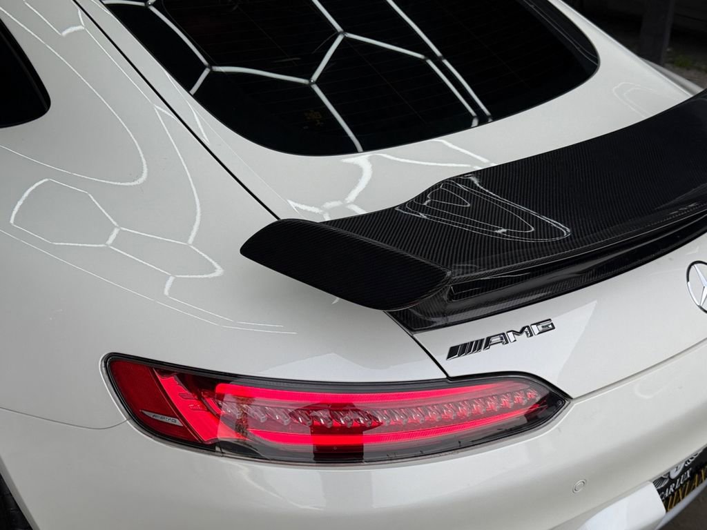 Used 2017 Mercedes-Benz AMG GT S image 22