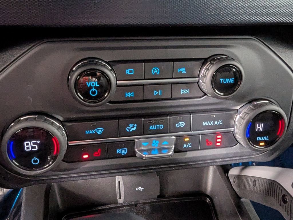 Used 2023 Ford Bronco Outer Banks image 23