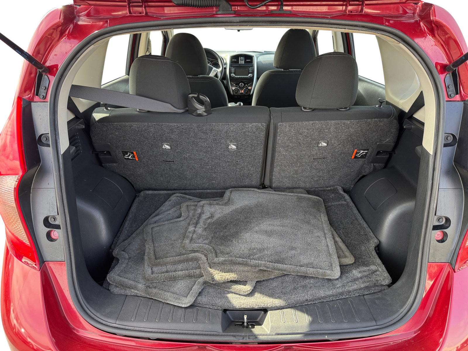 Used 2016 Nissan Versa Note SV w/ SV Appearance Package FWD image 17