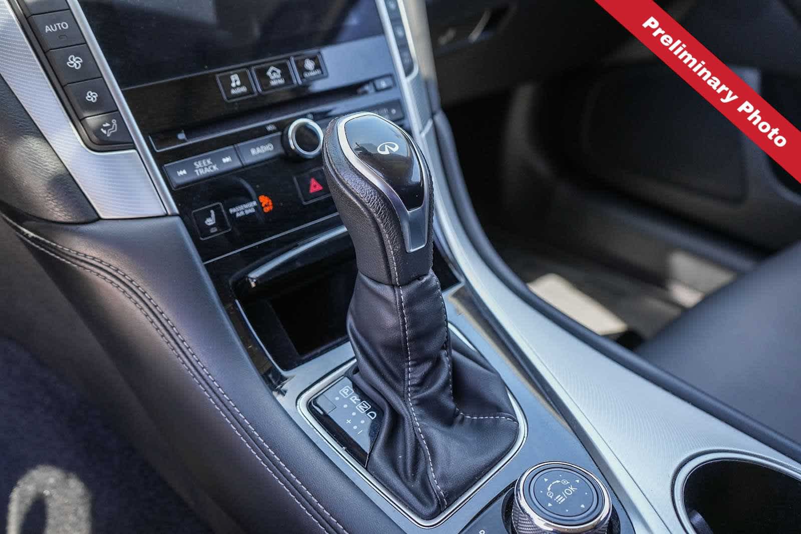 Used 2020 INFINITI Q50 Luxe w/ Essential Package (3.0T Luxe) RWD image 17