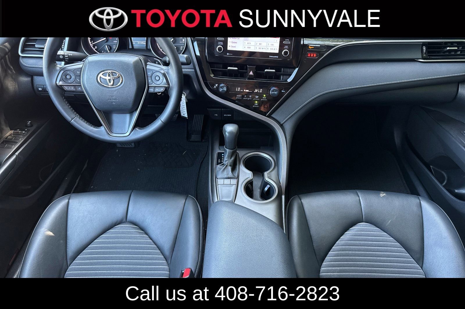 Used 2023 Toyota Camry SE FWD image 4