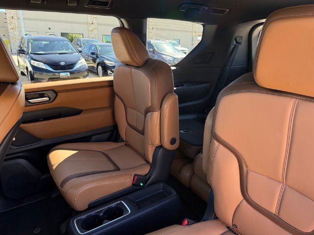 Used 2026 Nissan Armada SL w/ Captain's Chari Seat Package RWD image 27