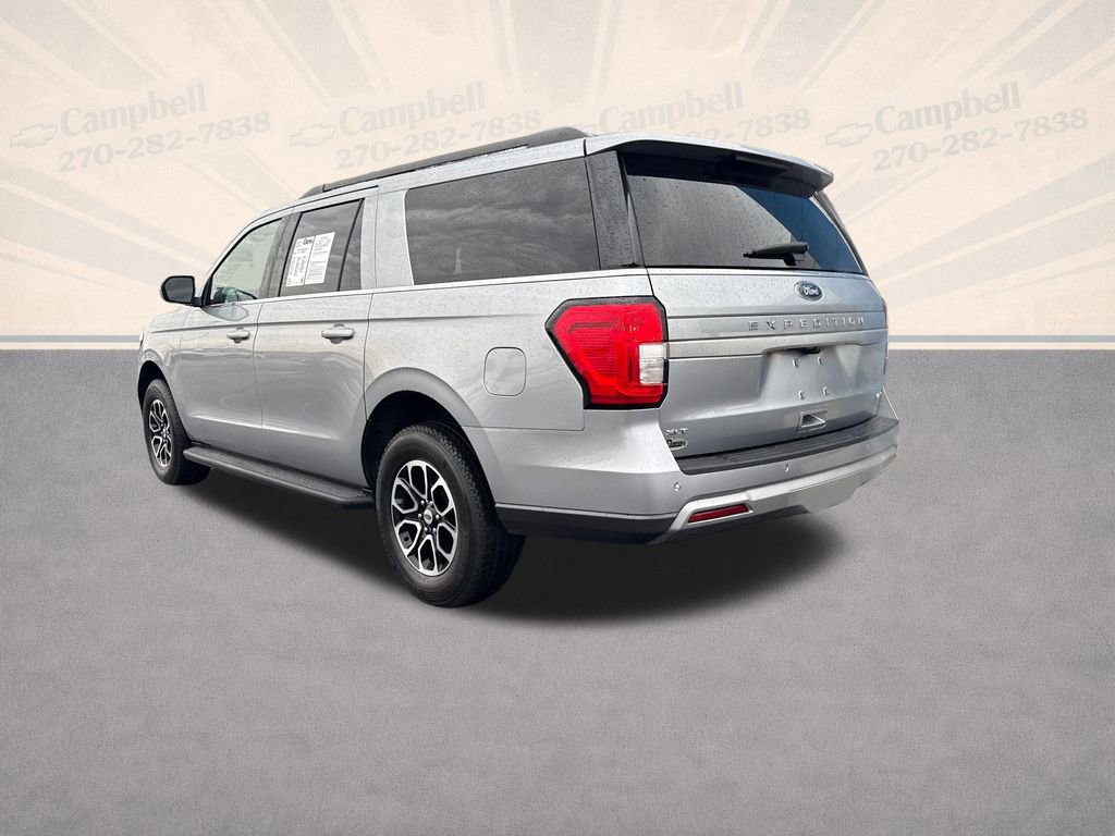 Used 2024 Ford Expedition Max XLT image 3