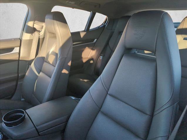 Used 2016 Porsche Panamera 4 Edition image 8