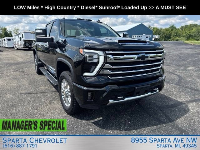 Used 2024 Chevrolet Silverado 2500 High Country AWD/4WD image 1