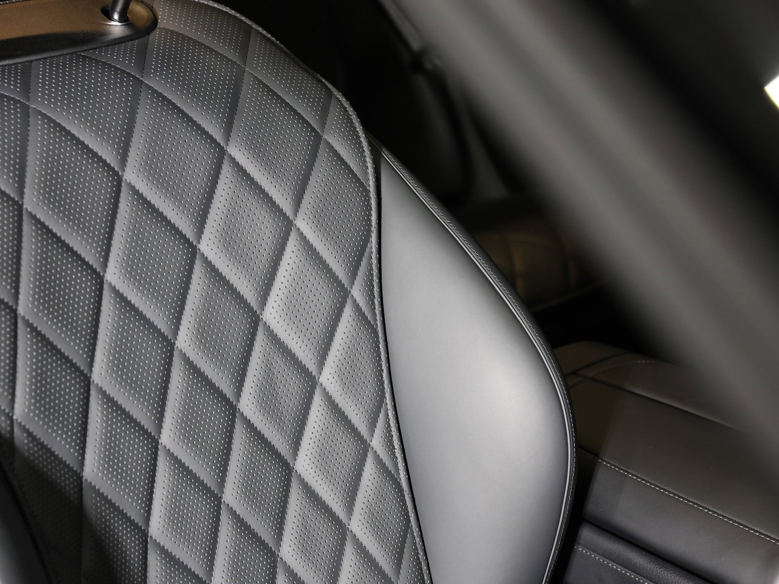 Used 2025 Mercedes-Benz S 580 4MATIC Sedan image 13