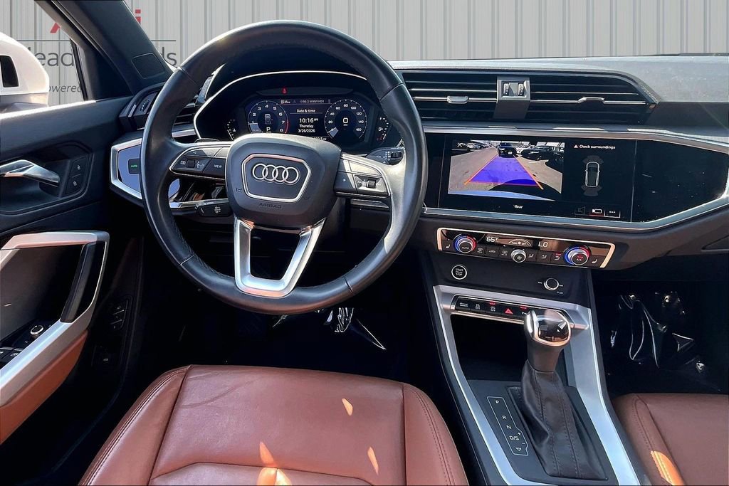 Used 2023 Audi Q3 2.0T Premium w/ Convenience Package AWD/4WD image 8