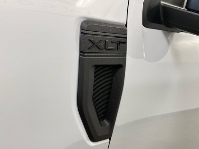 New 2025 Ford Maverick XLT w/ XLT Luxury Package AWD/4WD image 21