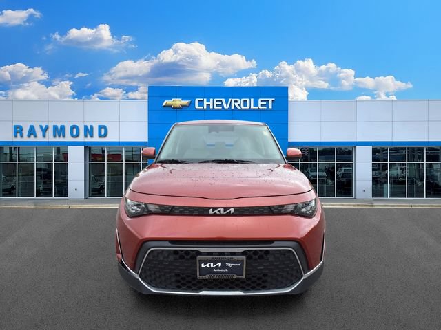 Used 2023 Kia Soul LX w/ LX Technology Package FWD image 8