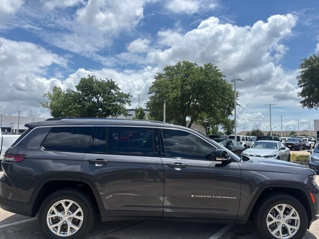 Certified 2023 Jeep Grand Cherokee L Limited AWD/4WD image 4