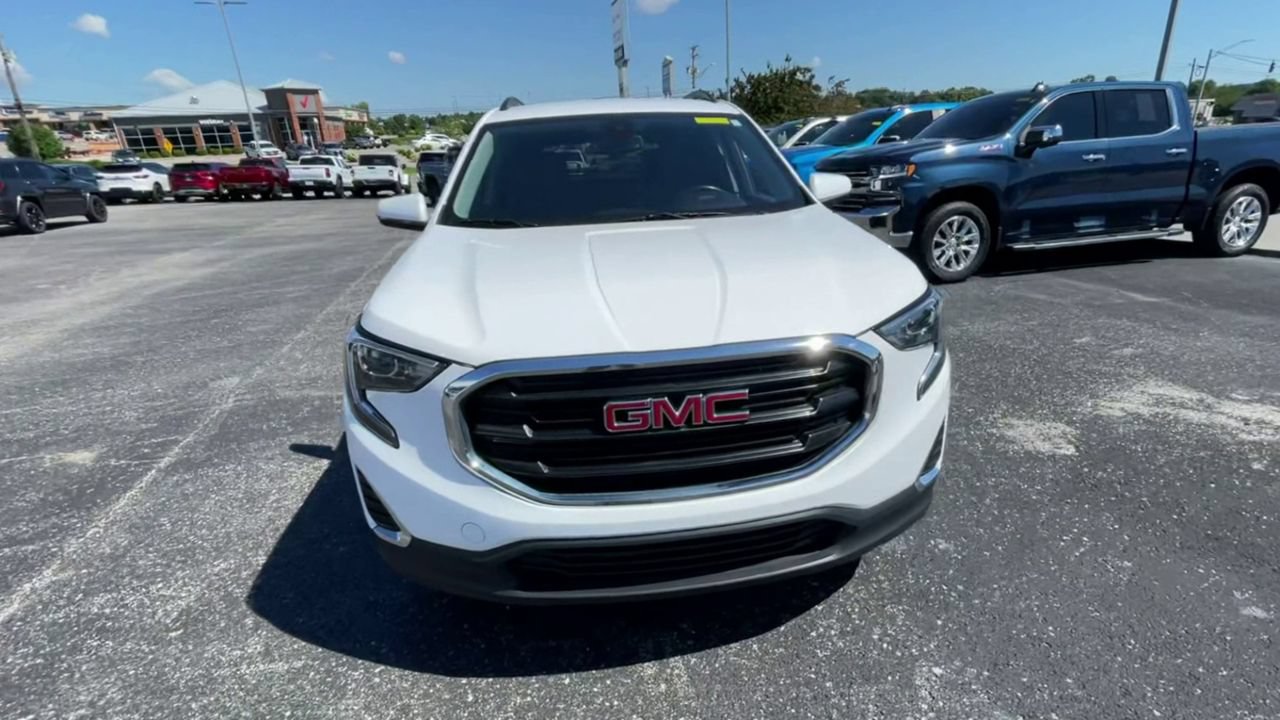 Used 2021 GMC Terrain SLE w/ Driver Convenience Package AWD/4WD image 4