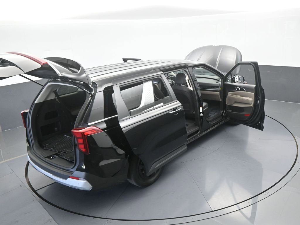 Used 2025 Kia Carnival image 66