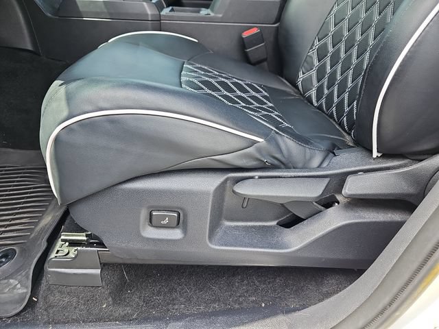 Used 2024 Toyota Tacoma SR RWD image 16