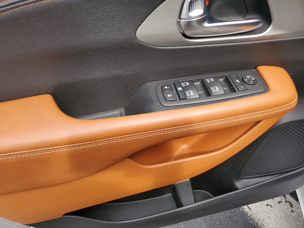 Certified 2024 Chrysler Pacifica Pinnacle AWD/4WD image 20