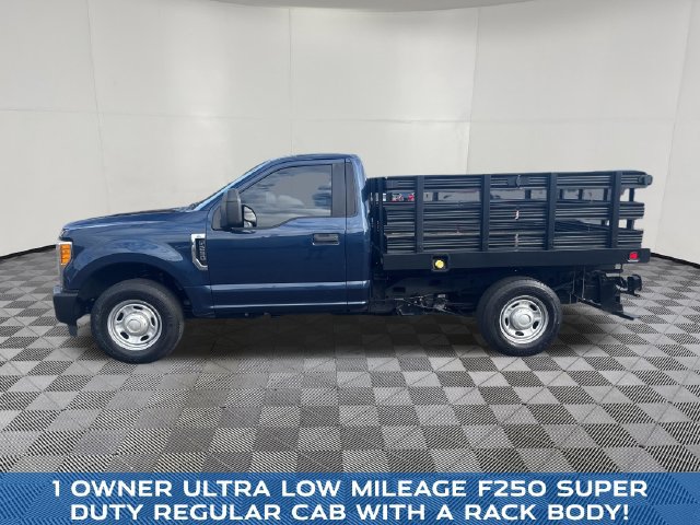 Used 2017 Ford F250 XL RWD image 3
