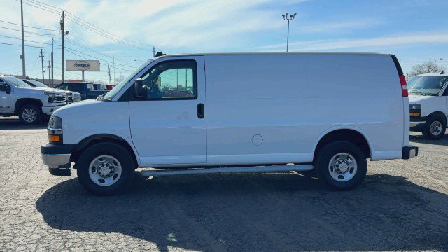 Certified 2024 Chevrolet Express 2500 w/ Driver Convenience Package image 5