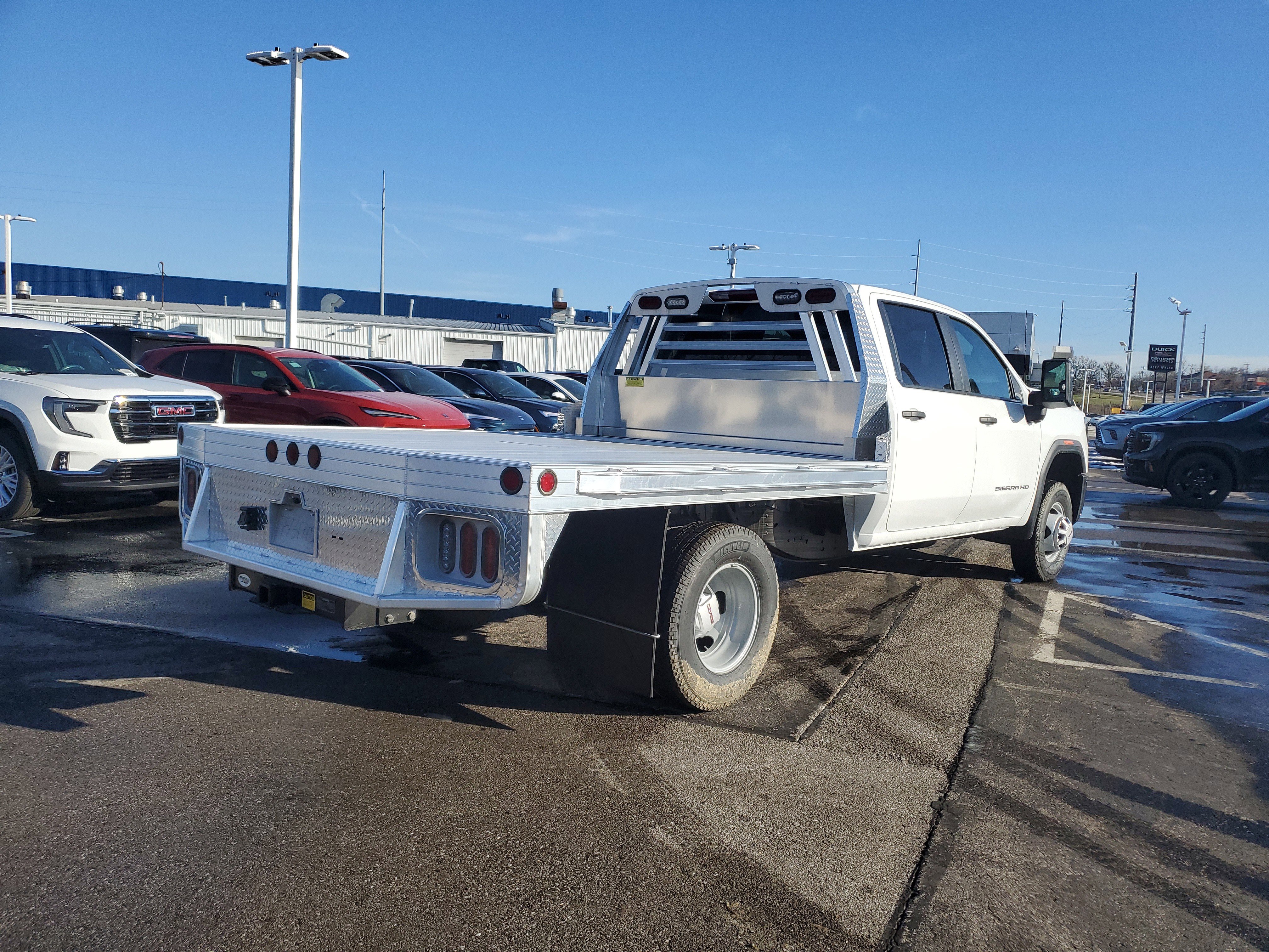 New 2025 GMC Sierra 3500 Pro w/ Convenience Package image 4
