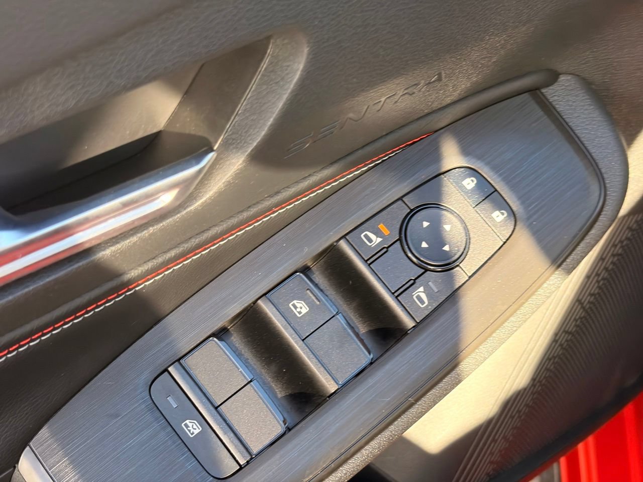Certified 2026 Nissan Sentra SR w/ Floor Mat Package FWD image 22