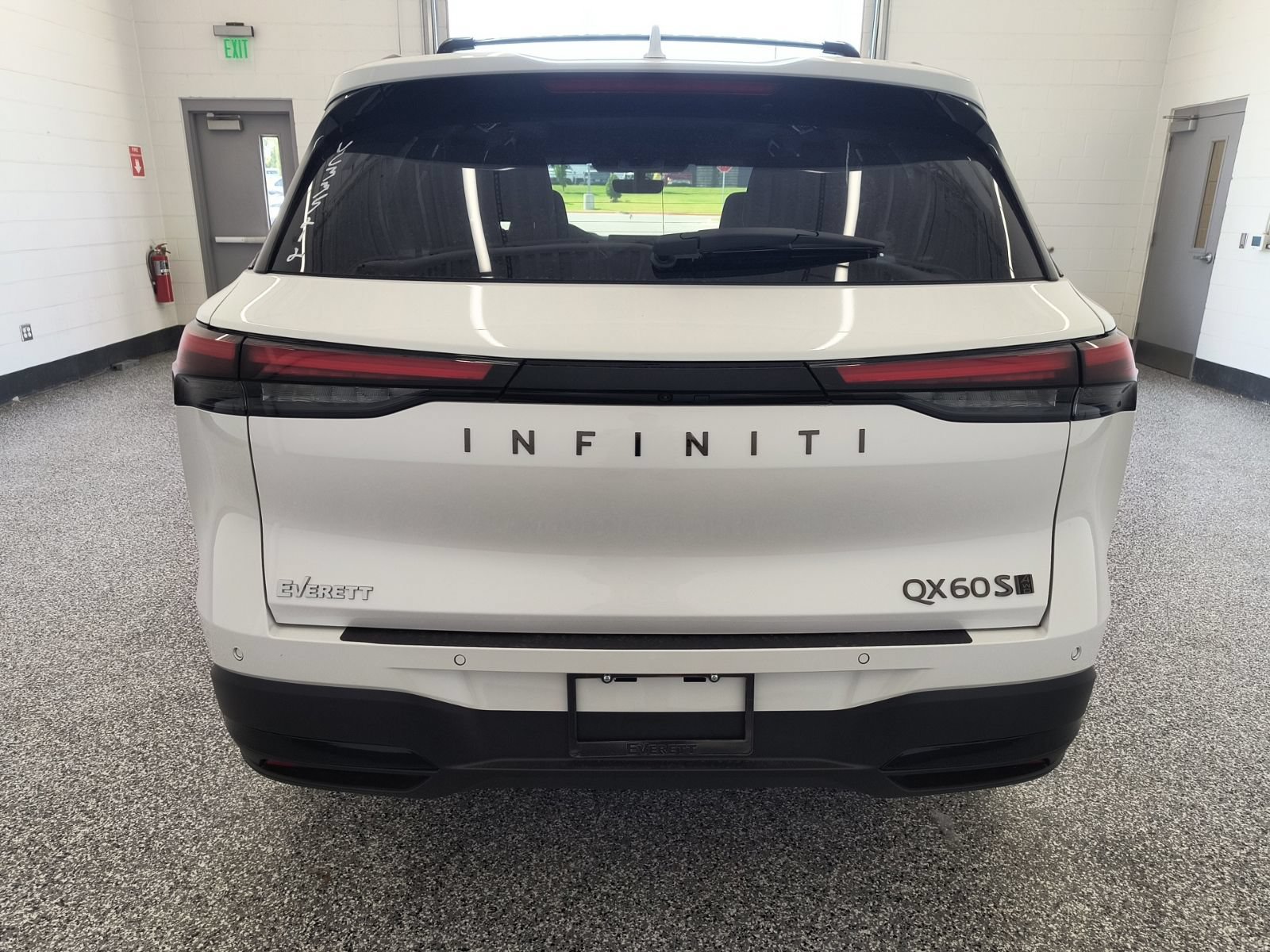 New 2027 INFINITI QX60 Sport w/ Dark Cargo Package AWD/4WD image 4