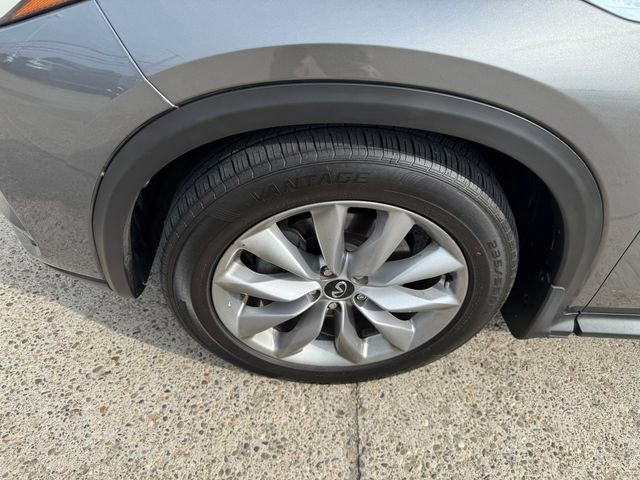 Used 2021 INFINITI QX50 Luxe AWD/4WD image 22