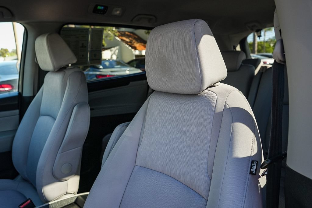 Used 2020 Honda Odyssey EX image 23