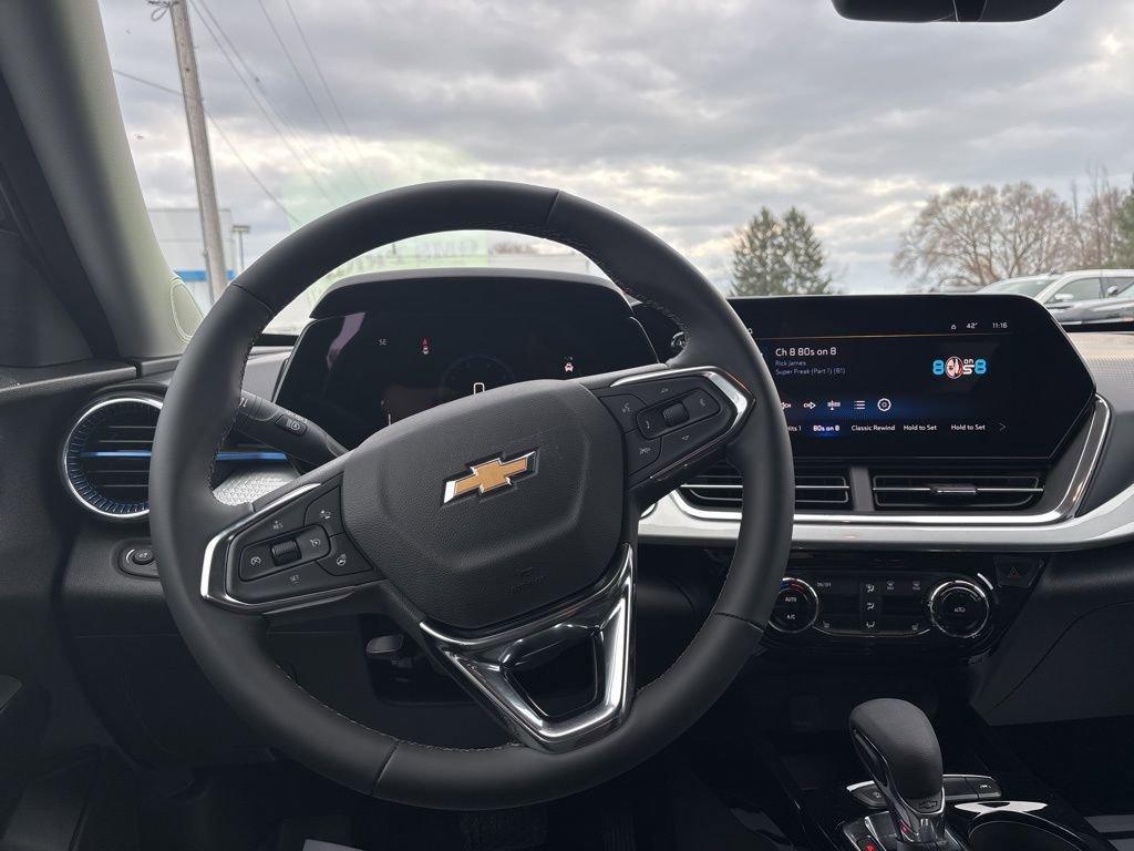 New 2026 Chevrolet Trax LT w/ Driver Confidence Package image 9