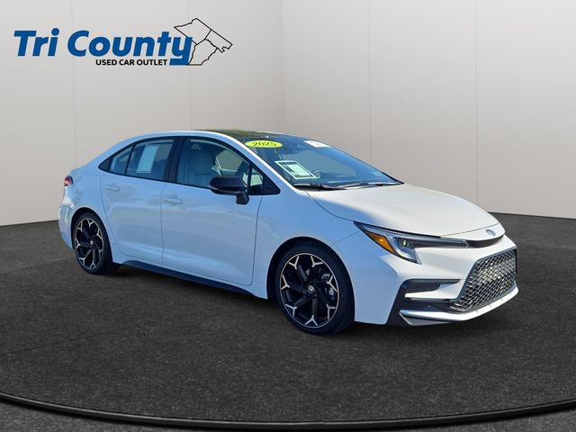 Certified 2025 Toyota Corolla FX w/ Convenience Package FWD image 1