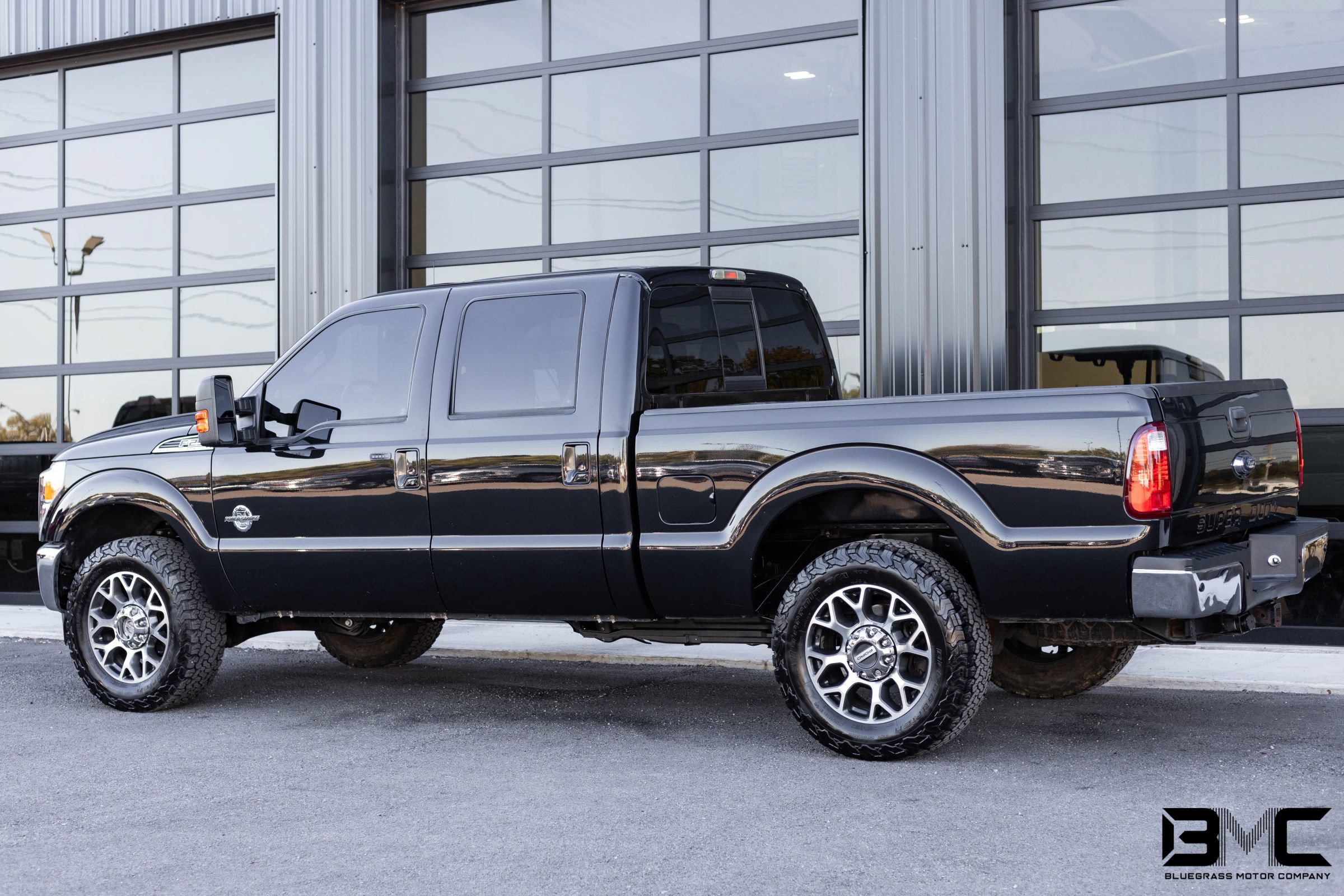 Used 2014 Ford F250 Lariat w/ Lariat Interior Package AWD/4WD image 5