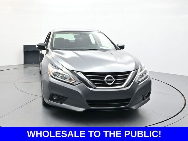 Used 2017 Nissan Altima 2.5 SV w/ Convenience Package image 2