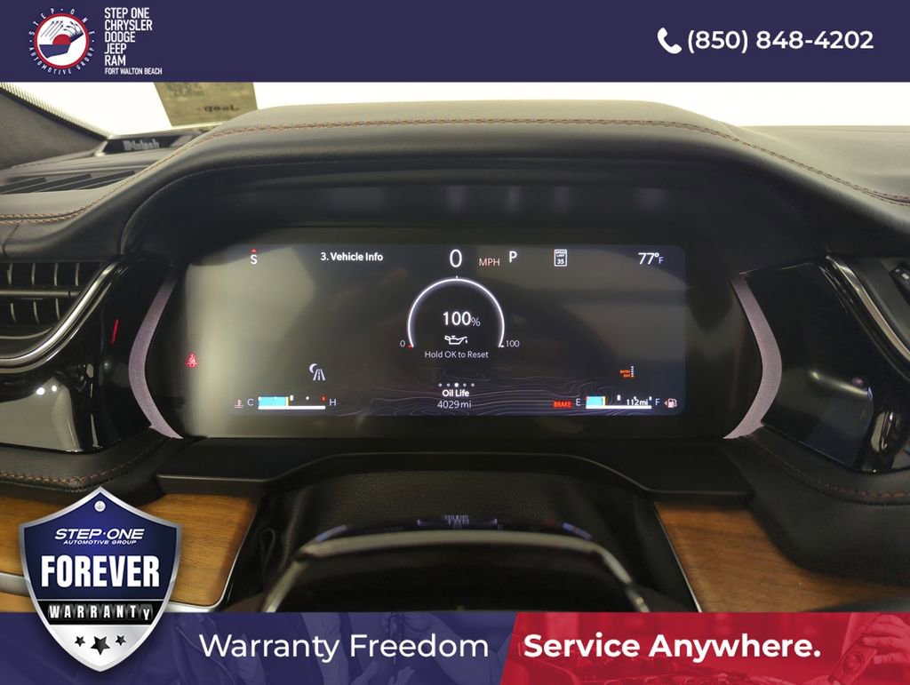 Used 2025 Jeep Grand Cherokee L Summit AWD/4WD image 40