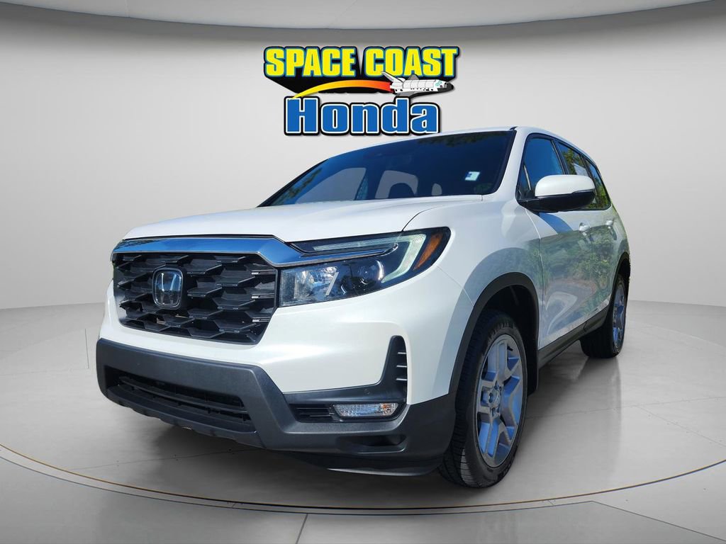 Used 2024 Honda Passport EX-L image 3