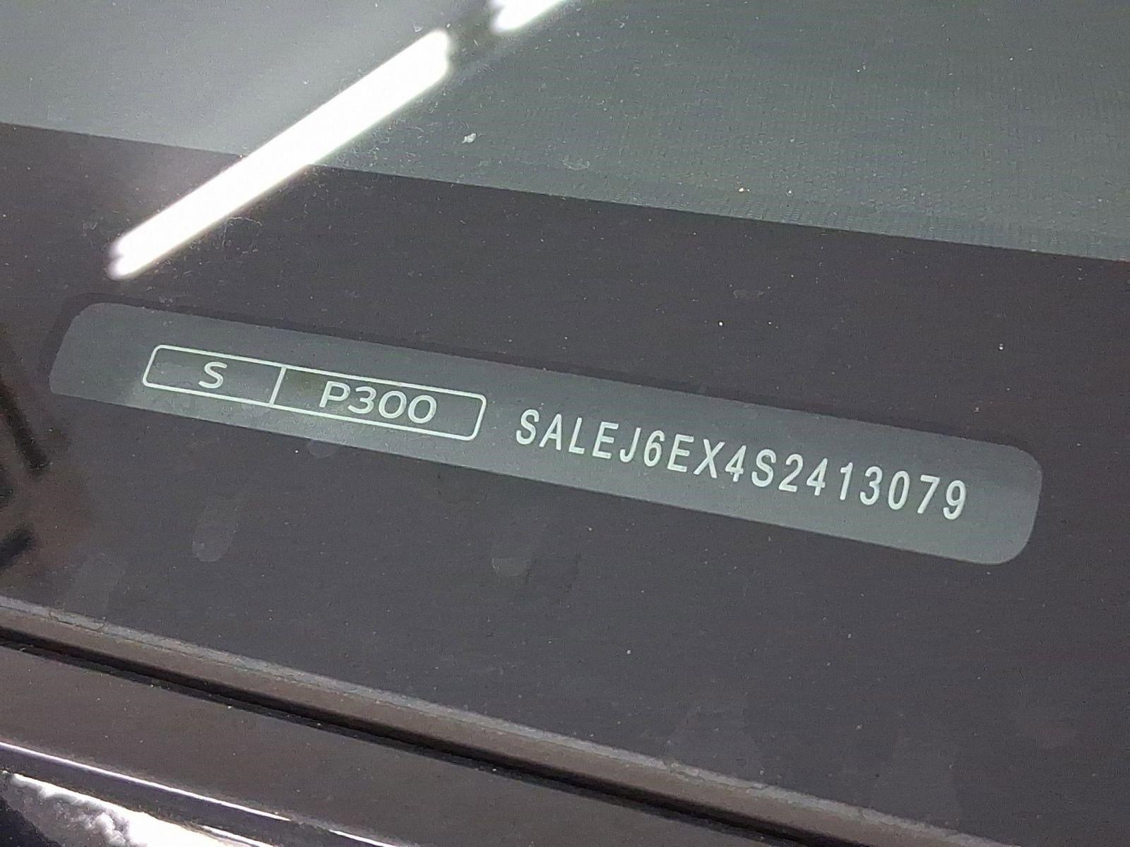 Used 2025 Land Rover Defender 90 S image 18