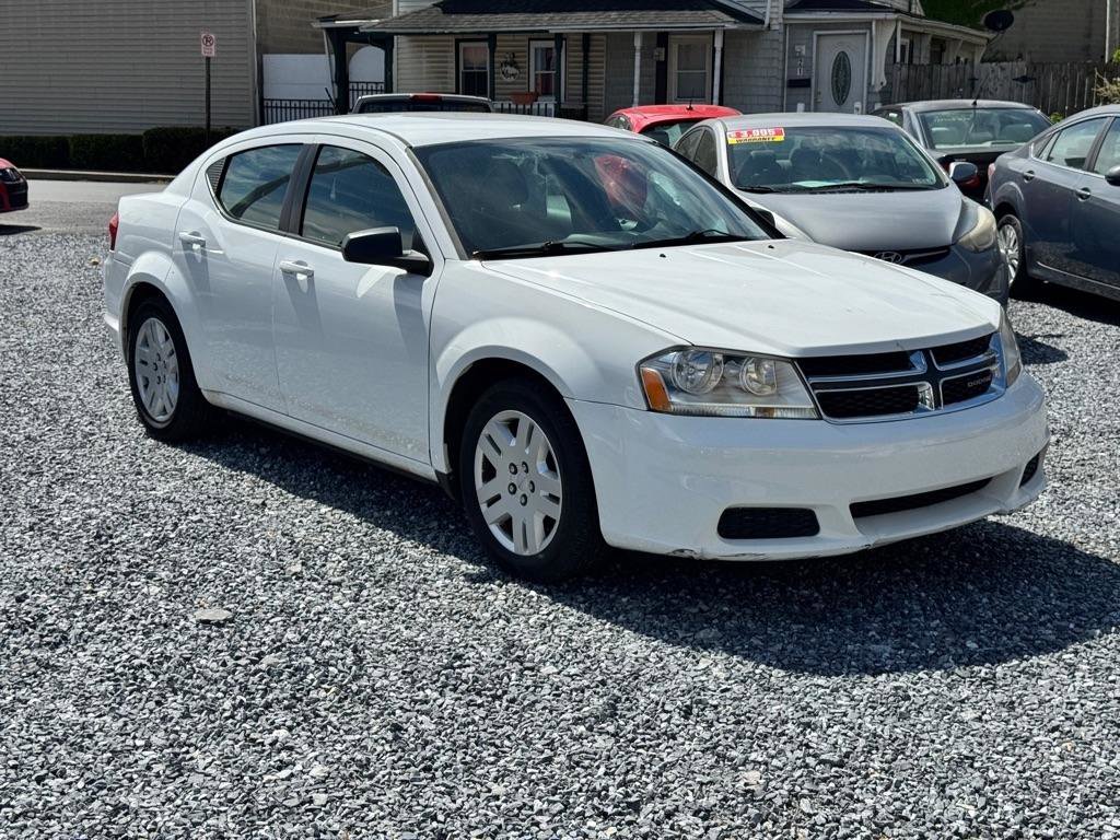 Used 2013 Dodge Avenger SE FWD image 3