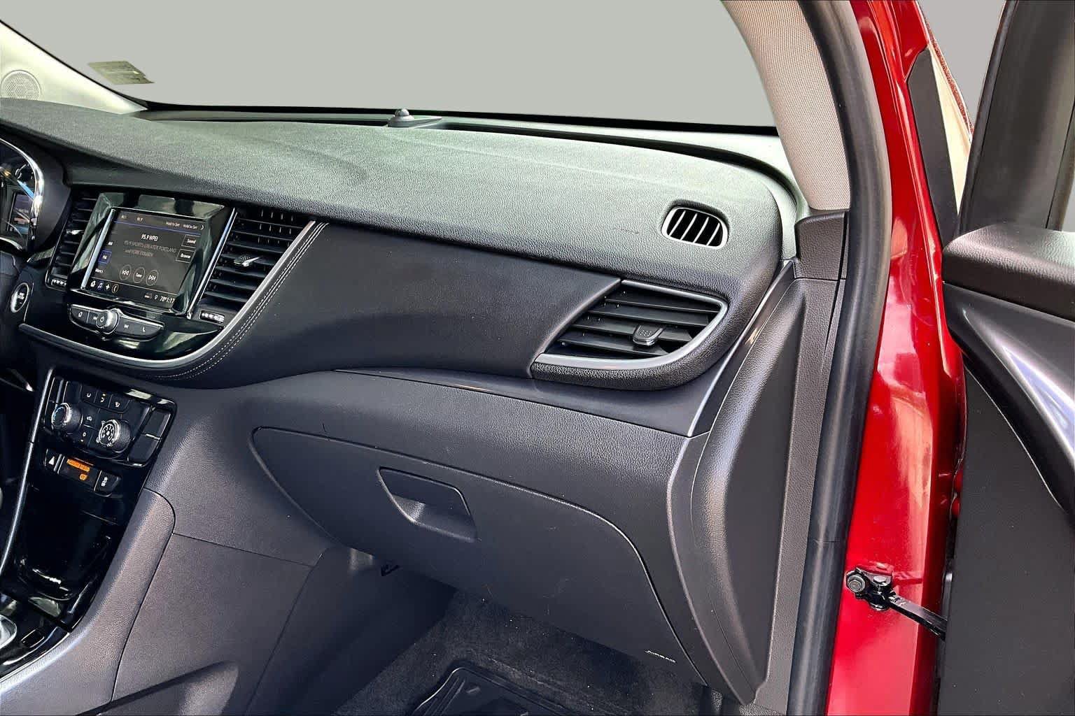 Used 2022 Buick Encore Preferred w/ Safety Package AWD/4WD image 19