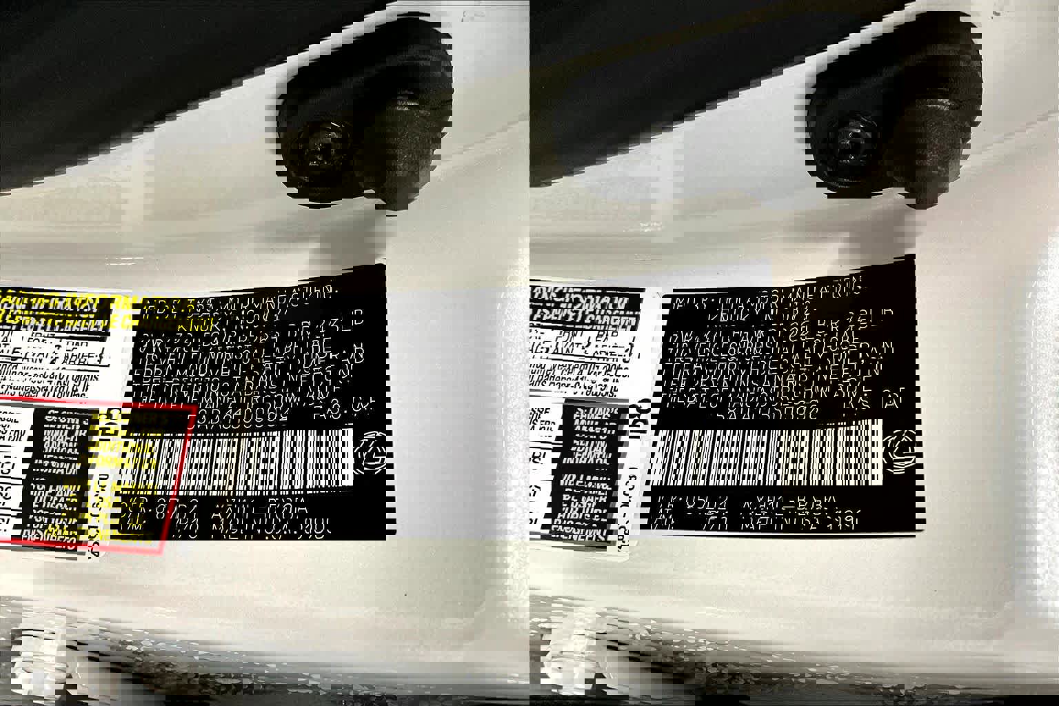 Used 2025 Lexus ES 300h w/ Premium Package image 36