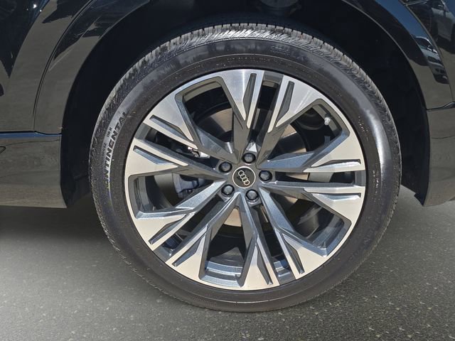 Used 2026 Audi Q8 Premium Plus w/ Premium Plus Package AWD/4WD image 38