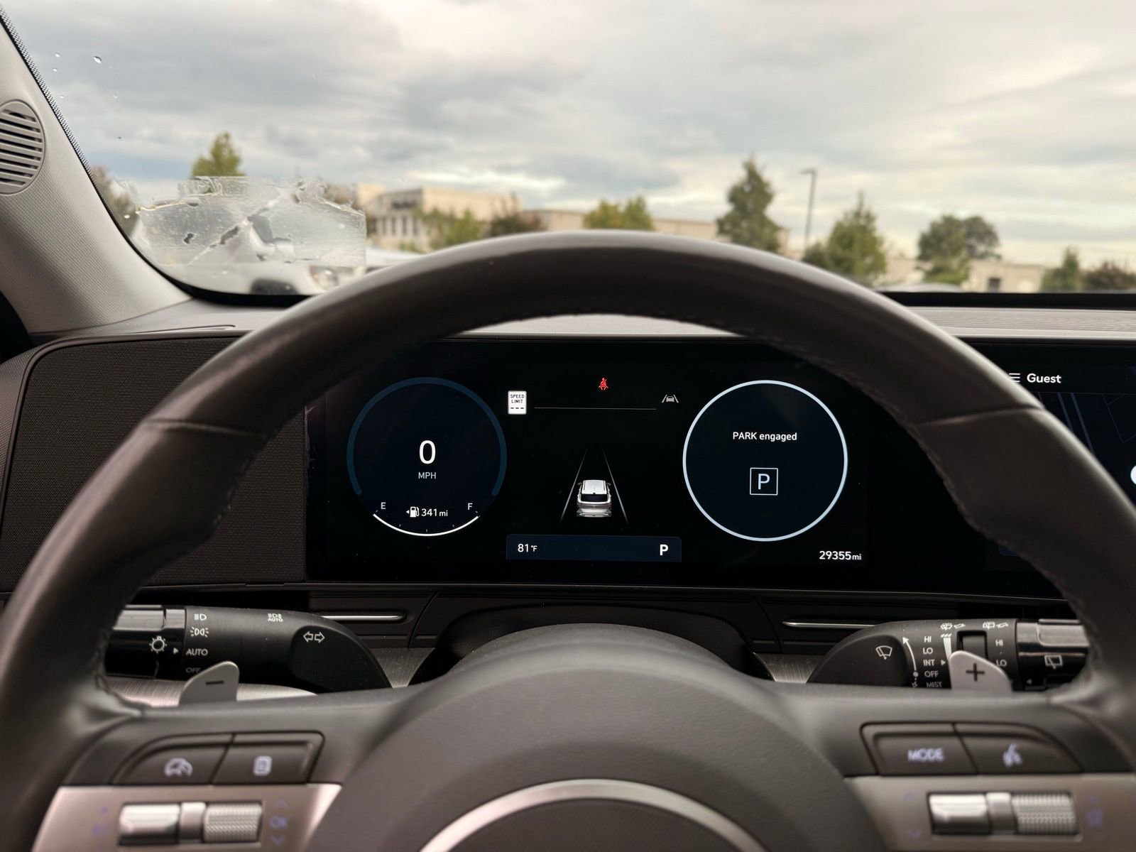 Used 2024 Hyundai Kona Limited image 26