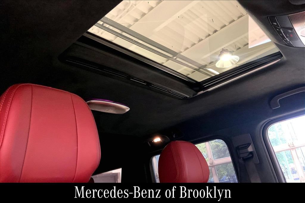 Used 2025 Mercedes-Benz G 550 image 17